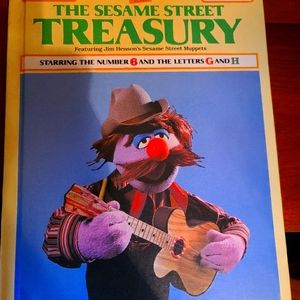 Vintage 1983 Sesame Street Treasury collection
